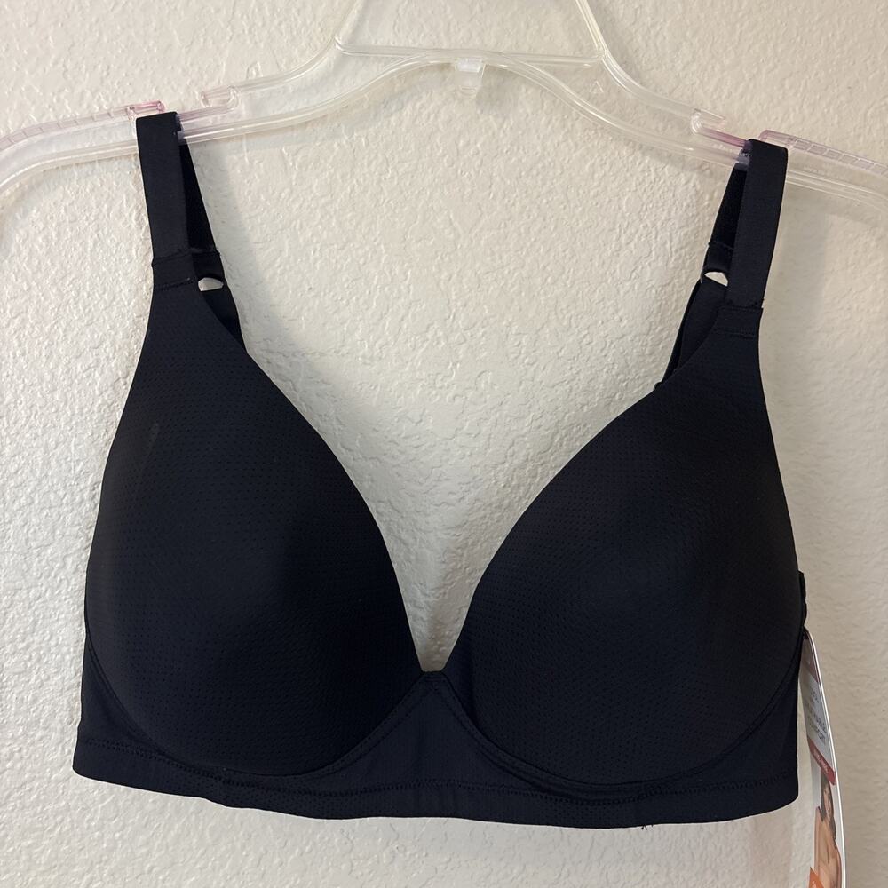 Warners Simply Perfect Women 34D Stay Cool Breathable Wirefree Black Bra RM5941T